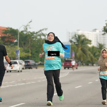 Runner Photo 8295010
