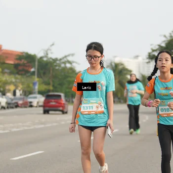 Runner Photo 8295011