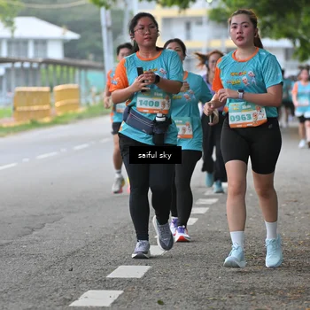 Runner Photo 8295013