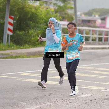 Runner Photo 8295032