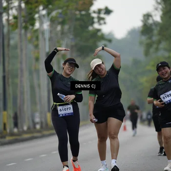 Runner Photo 8295054