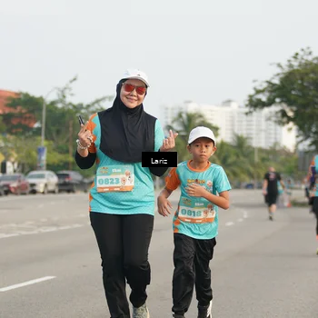 Runner Photo 8295059