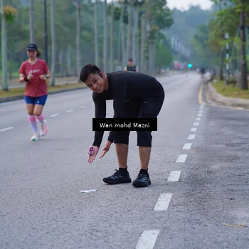 Runner Photo 8295060