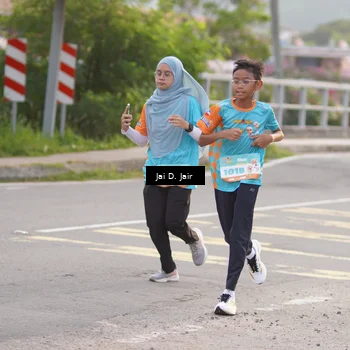 Runner Photo 8295096