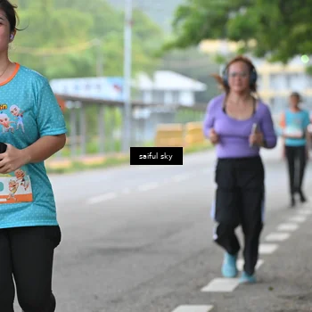 Runner Photo 8295098