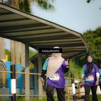 Runner Photo 8295102