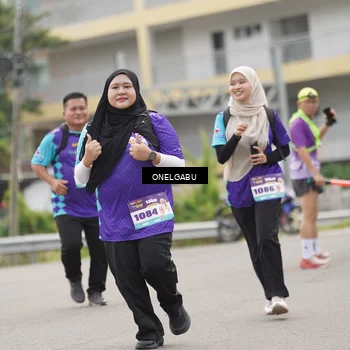 Runner Photo 8295113