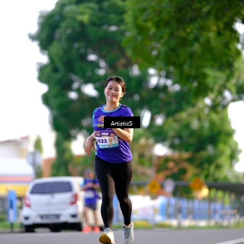 Runner Photo 8295116