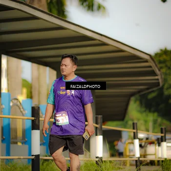 Runner Photo 8295141