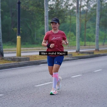 Runner Photo 8295143