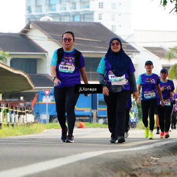 Runner Photo 8295161