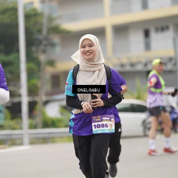 Runner Photo 8295172