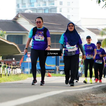 Runner Photo 8295174