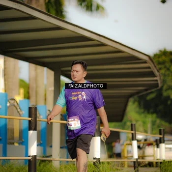 Runner Photo 8295186