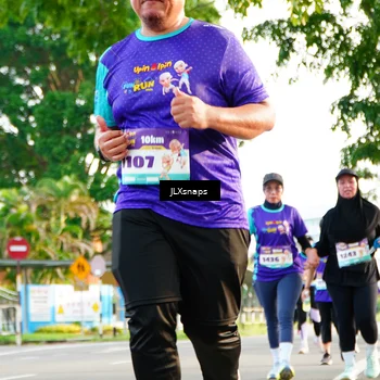Runner Photo 8295199