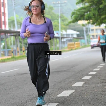 Runner Photo 8295204