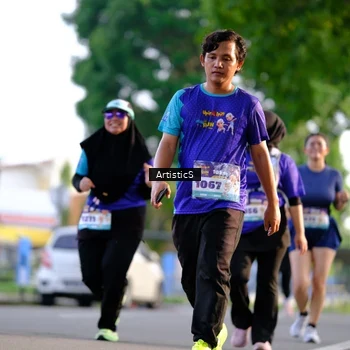 Runner Photo 8295224