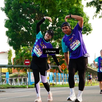 Runner Photo 8295242