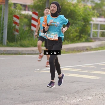 Runner Photo 8295252