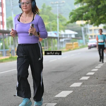 Runner Photo 8295258