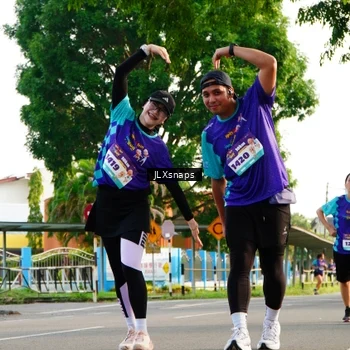 Runner Photo 8295263