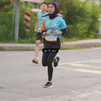 Runner Photo 8295266