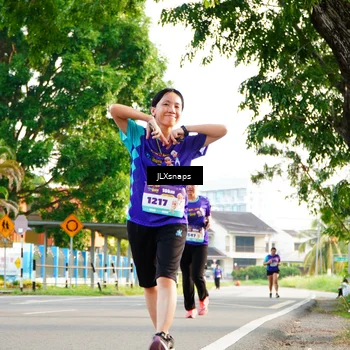 Runner Photo 8295299