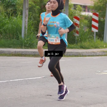 Runner Photo 8295310