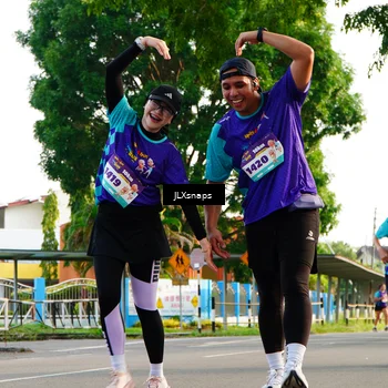 Runner Photo 8295320