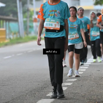 Runner Photo 8295322