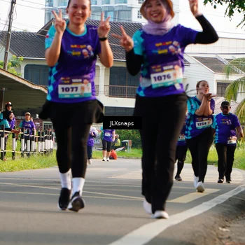 Runner Photo 8295344