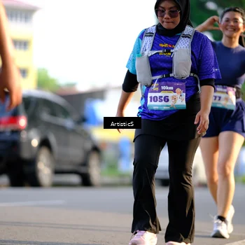 Runner Photo 8295359