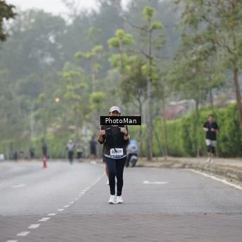Runner Photo 8295361