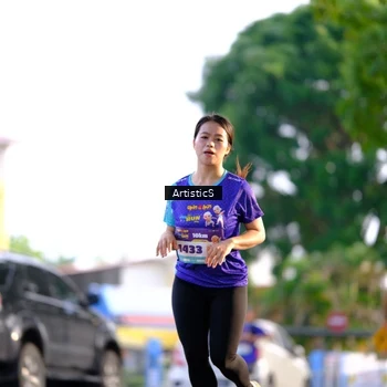 Runner Photo 8295362