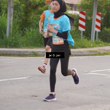 Runner Photo 8295363