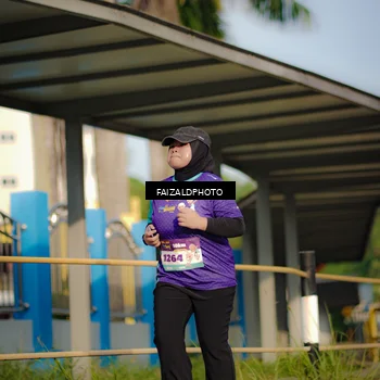 Runner Photo 8295365