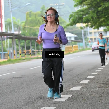 Runner Photo 8295382
