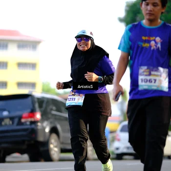 Runner Photo 8295389