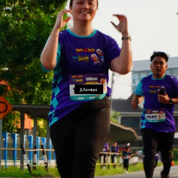 Runner Photo 8295417
