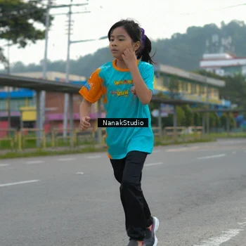 Runner Photo 8295436