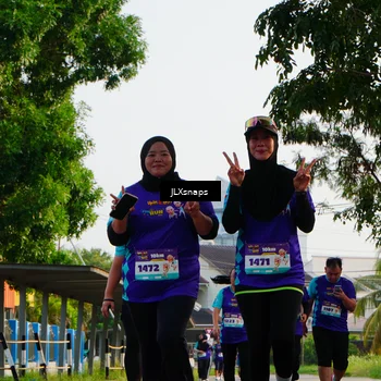 Runner Photo 8295453