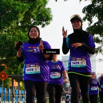 Runner Photo 8295464