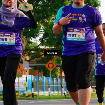 Runner Photo 8295475