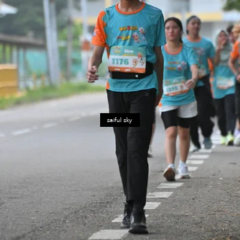 Runner Photo 8295477
