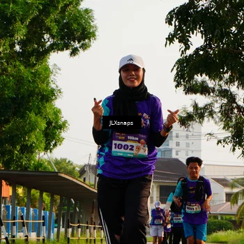 Runner Photo 8295489