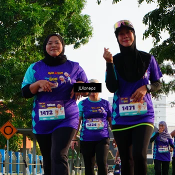 Runner Photo 8295530