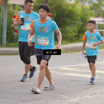 Runner Photo 8295604