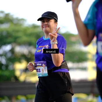 Runner Photo 8295664