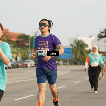 Runner Photo 8295703
