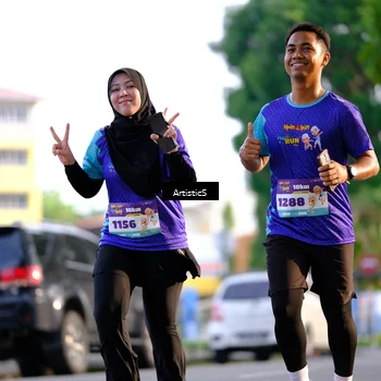 Runner Photo 8295717